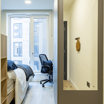 Classic Plus En Suite - Image 2